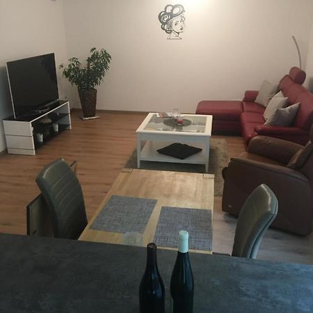 Peter'S Ferienwohnung Im Souterrain Neuried  Екстер'єр фото