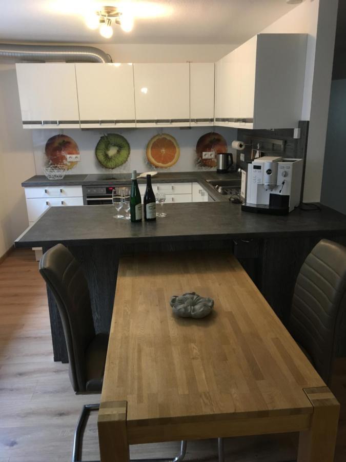 Peter'S Ferienwohnung Im Souterrain Neuried  Екстер'єр фото